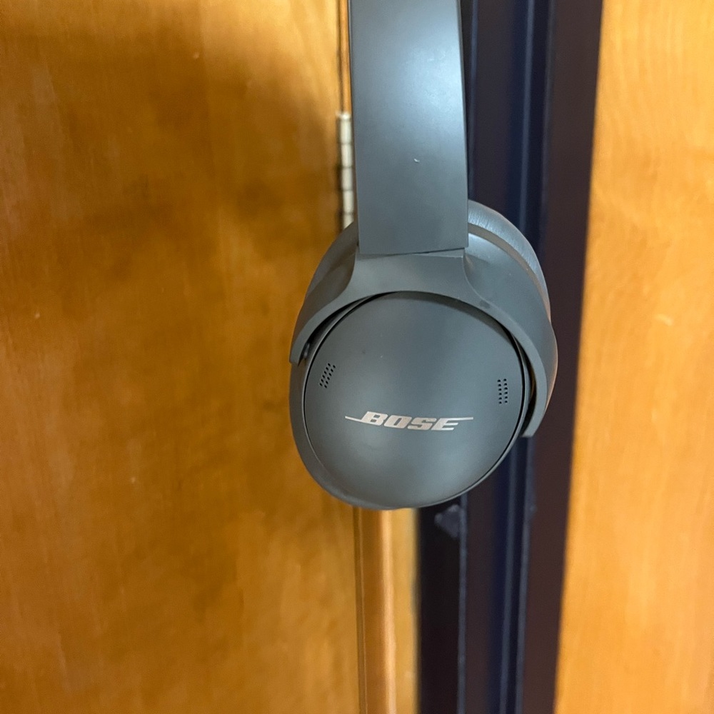 Bose Quiet Comfort 45 Bluetooth Wireless